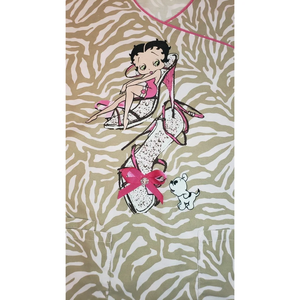Betty Boop Scrub Top - Picture 5 of 12